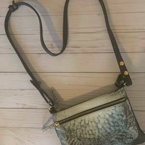 Black and gray Hand bag